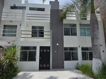 Casa de 4 habitaciones, Tlajomulco de Zúñiga · Casa en Oportunidad en Venta en Villas de San Martín