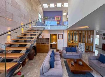 Casa en condominio · 356m² · 3 Recámaras · 2 Estacionamientos · Casa en Venta en Condado del Valle Metepec