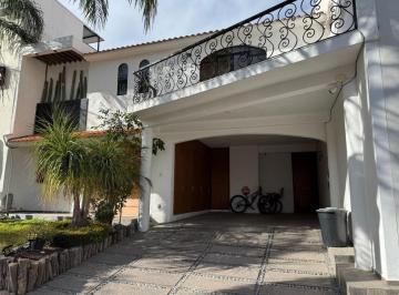 Casa en condominio · 400m² · 3 Recámaras · Casa en Renta con Alberca en Villantigua en San Luis Potosí