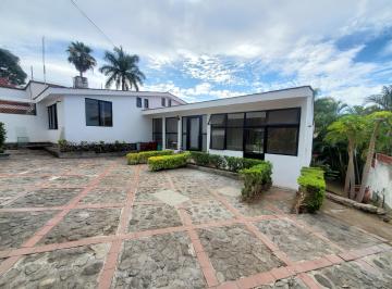 Casa de 4 habitaciones, Cuernavaca · Casa de un Nivel con Vigilancia 24/7 Palmira, Cuernavaca