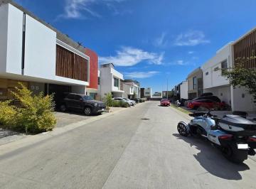 Casa de 3 habitaciones, Tlajomulco de Zúñiga · Casa en Venta Punto Sur $6,390,000