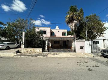 Casa de 4 habitaciones, Mérida · Casa en Venta en Merida, Yucatan, Col. Montebello