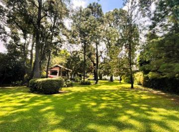Casa de 2 habitaciones, Valle de Bravo · Casa en Venta Avandaro