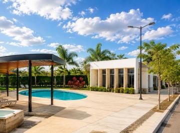 Terreno / Lote · 380m² · Terreno en Mérida Norte | 380 m² | Residencial Yaxlum | $769,000 | Entrega Inmediata
