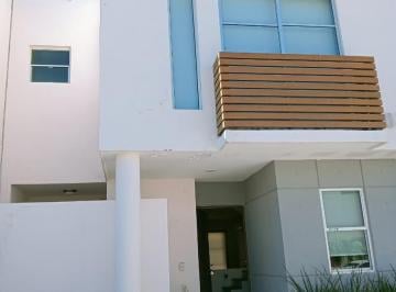 Casa · 190m² · 3 Recámaras · Casa en Renta en Coto Diamante