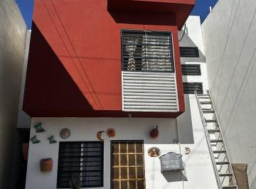 Casa de 3 habitaciones, Monterrey · Casa en Venta en Monterrey