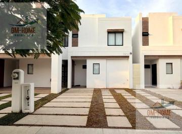 Casa · 190m² · 3 Recámaras · 2 Estacionamientos · Casa en Palmilla Grand Residencial