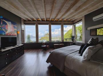 Casa de 4 habitaciones, Valle de Bravo · Casa en Venta en Valle de Bravo