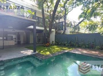 Casa · 240m² · 3 Recámaras · 2 Estacionamientos · Rancho Cortés Casa - Clave Cs592
