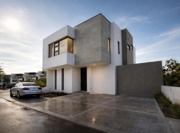 Casa de 4 habitaciones, Querétaro · Casa en Venta en El Refugio, 4 Recámaras, 3 Baños, Estudio en Pb