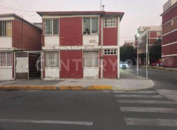 Departamento · 68m² · 3 Recámaras · Departamento en Venta Planta Baja, Valle de Aragon 1a Seccion, Nezahualcoyotl