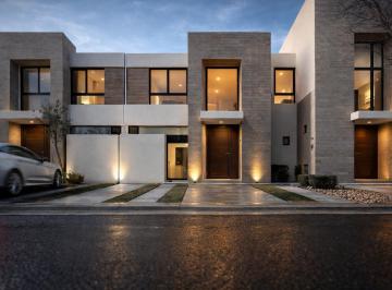 Casa de 3 habitaciones, Querétaro · Casa en Venta en Altos Juriquilla, 3 Recámaras, Jardín, Oportunidad!