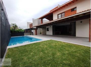 Casa de 4 habitaciones, Emiliano Zapata · Residencia en Venta en Paraiso Country
