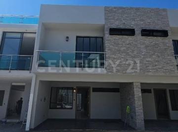 Casa en condominio · 200m² · 4 Recámaras · 2 Estacionamientos · Casa en Venta, Real de Valdepeñas, Boreales 2, Zapopan, Jalisco