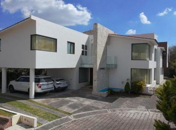 Casa en condominio de 5 habitaciones, Zinacantepec · Casa con Residencial Zamarrero con 629 m² Superficie de Terreno y 5 Recámaras en Venta