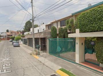 Casa en Venta de 3 habitaciones Colón Echegaray · Casa en Venta en Colon Echegaray Oportunidad