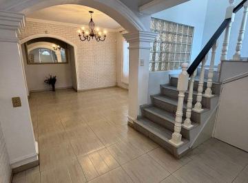 a4e43b3103f085de40365c3abef719359aed44c0ab93633dfda11a3664840eda · Casa en Venta en Colonia Roble