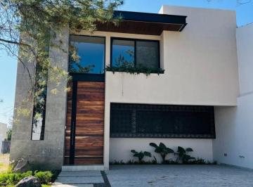 Casa de 4 habitaciones, León · Casa Nueva en Venta En, Cluster 1 de La Campiña