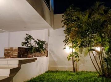 Casa · 420m² · 4 Recámaras · 4 Estacionamientos · Casa en Venta Cluster 10~10 - 10 Lomas de Angelopolis