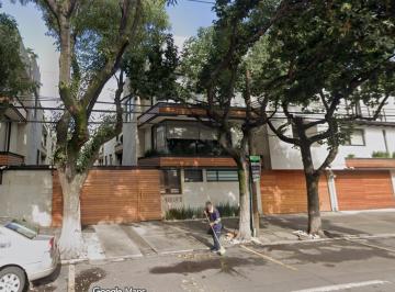 Casa de 2 habitaciones, Benito Juárez · Casa con 2 Recámaras de 240 m² Superficie de Terreno en Venta en del Valle Sur