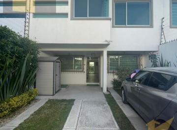 Casa · 100m² · 3 Recámaras · 2 Estacionamientos · Casa en Venta San José Barbabosa, Zinacantepec