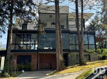 Casa · 585m² · 4 Recámaras · 1 Estacionamiento · Casa en Venta en Alcanfores, San Cristóbal de Las Casas, Chiapas