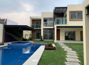 Casa · 415m² · 4 Recámaras · Casa en Venta en Lomas de Vista Hermosa