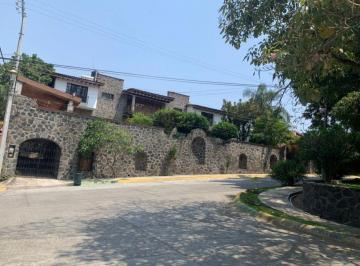 Casa · 950m² · 9 Recámaras · 1 Estacionamiento · Casa en Venta en Ampliación 3 de Mayo