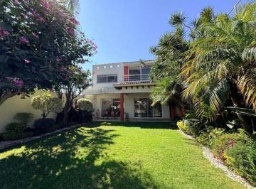 Casa · 248m² · 3 Recámaras · Casa en Venta en Lomas del Sol