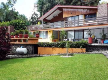 Casa · 600m² · 5 Recámaras · Casa en Venta en Manantiales