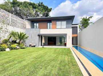 Casa · 575m² · 4 Recámaras · Casa en Venta en Vista Hermosa