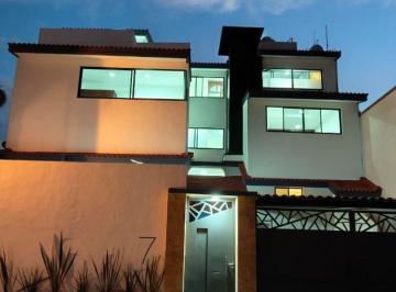 Casa · 600m² · 7 Recámaras · 2 Estacionamientos · Casa en Venta en Jardines de Reforma