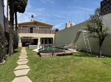 Casa · 420m² · 4 Recámaras · Casa en Venta en Maravillas
