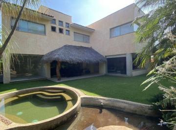 Casa · 480m² · 3 Recámaras · Casa en Venta en Sumiya