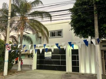 Casa uso de suelo de 8 habitaciones, Zapopan · Casa en Renta Fines Comerciales con 8 Recámaras de 350 m² de Construcción en Pinar de La Calma