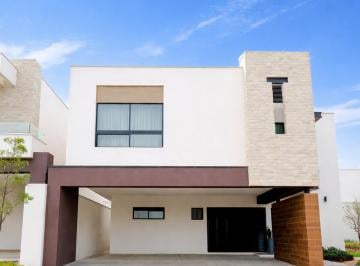 Casa de 3 habitaciones, García · Casa en Venta en Valle de Las Cumbres Premier en García