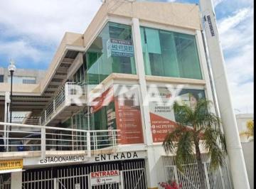 Local comercial · 62m² · 2 Estacionamientos · Local en Renta Planta Alta Sobre Av Pie de La Cuesta y Blvd. Bernardo Quintana. - (4)
