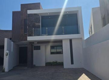 Casa de 3 habitaciones, León · Casa en Venta en Punta Mita 154, Punta del Este