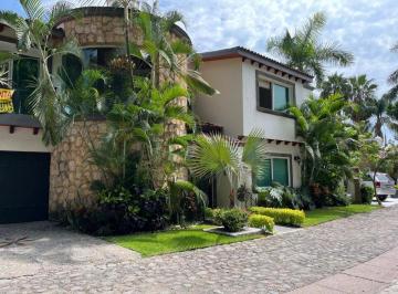 Casa en condominio de 3 habitaciones, Jiutepec · Hermosa Residencia en Exclusivo Fraccionamiento Kloster Sumiya – Jiutepec, Morelos