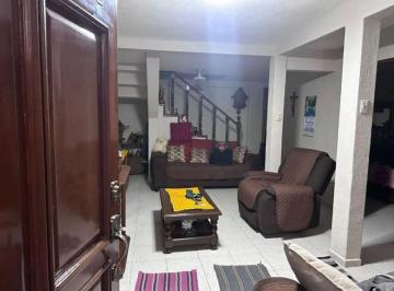 Casa de 5 habitaciones, Nezahualcóyotl · Amplia Casa en Valle de Aragon