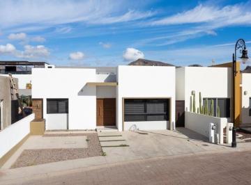 Casa de 3 habitaciones, Guaymas · Casa en Venta en San Carlos