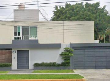 Casa de 3 habitaciones, Zapopan · Propiedad en Venta en Chapalita Sur Zapopan Jalisco