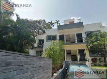 Departamento · 120m² · 2 Recámaras · 2 Estacionamientos · Jacarandas - Clave Dd255