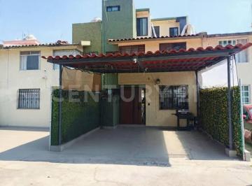 Casa · 190m² · 4 Recámaras · 2 Estacionamientos · Casa en Venta en Hacienda Cruztitla I, Coacalco, Mex.