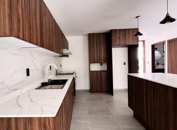 Casa de 4 habitaciones, El Marqués · Venta Casa Acacia