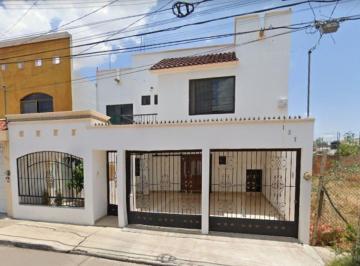 Casa de 2 habitaciones, Aguascalientes · Excelente Oportunidad de Adquirir Casa en Una de Las Mejores Zonas de Aguascalientes