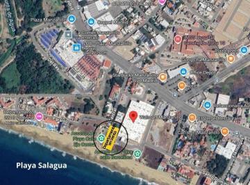 Departamento · 145m² · 3 Recámaras · 1 Estacionamiento · Departamento Penthouse en Venta Frente Al Mar en Playa Salagua, Manzanillo