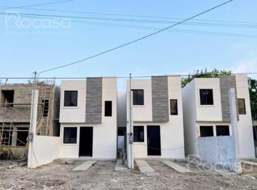 Casa · 83m² · 2 Recámaras · 2 Estacionamientos · Casa en Venta