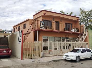 Local comercial · 248m² · 3 Recámaras · 2 Estacionamientos · Local Comercial en Venta