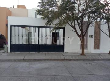 Casa en condominio · 137m² · 3 Recámaras · 2 Estacionamientos · Casa en Venta en Trojes de San Cristobal Aguascalientes
